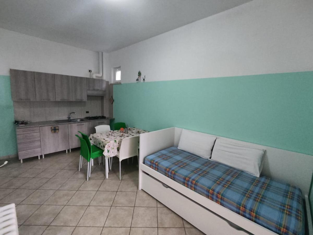 Residence Blu Marine Римини Екстериор снимка