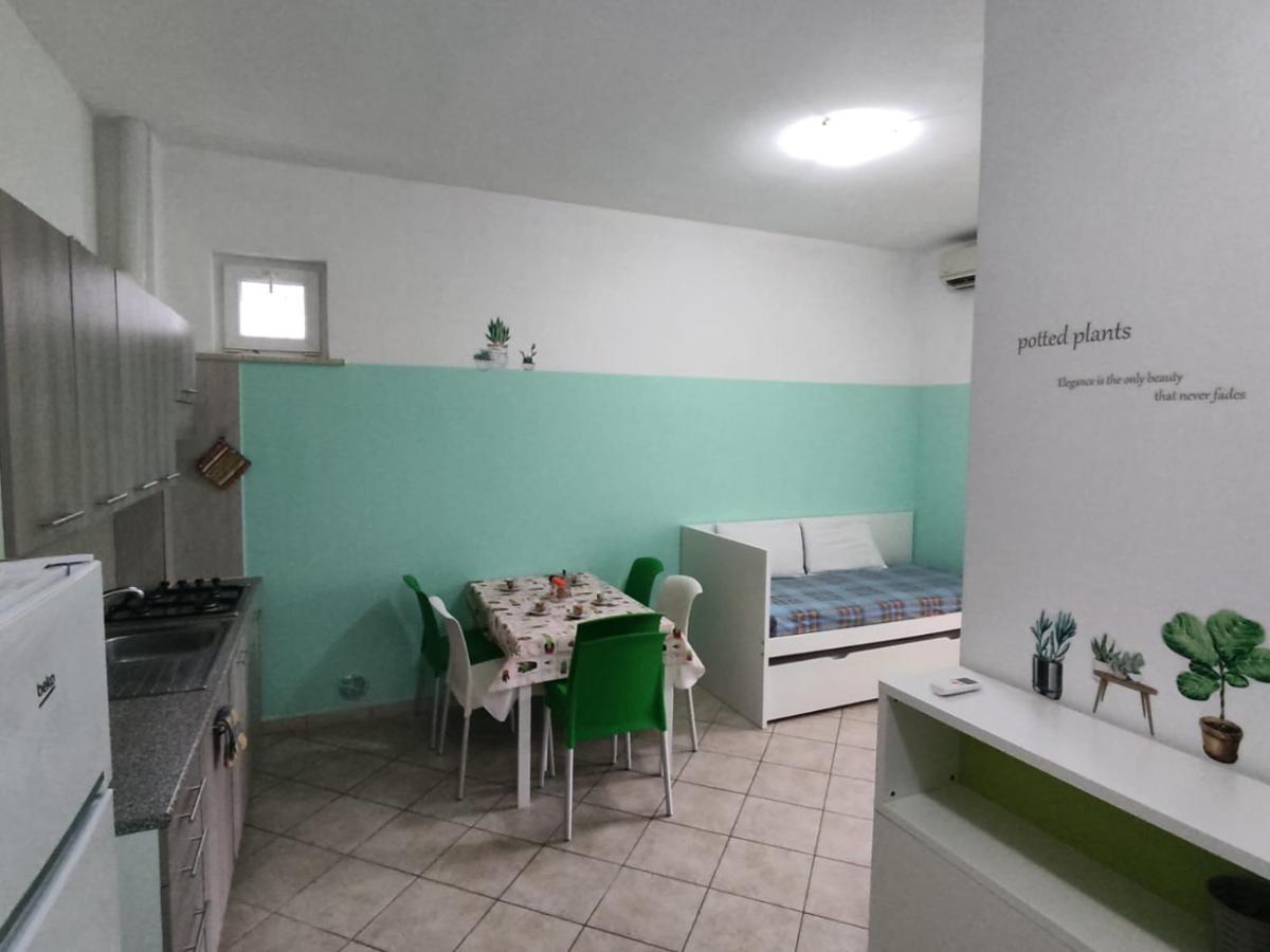 Residence Blu Marine Римини Екстериор снимка