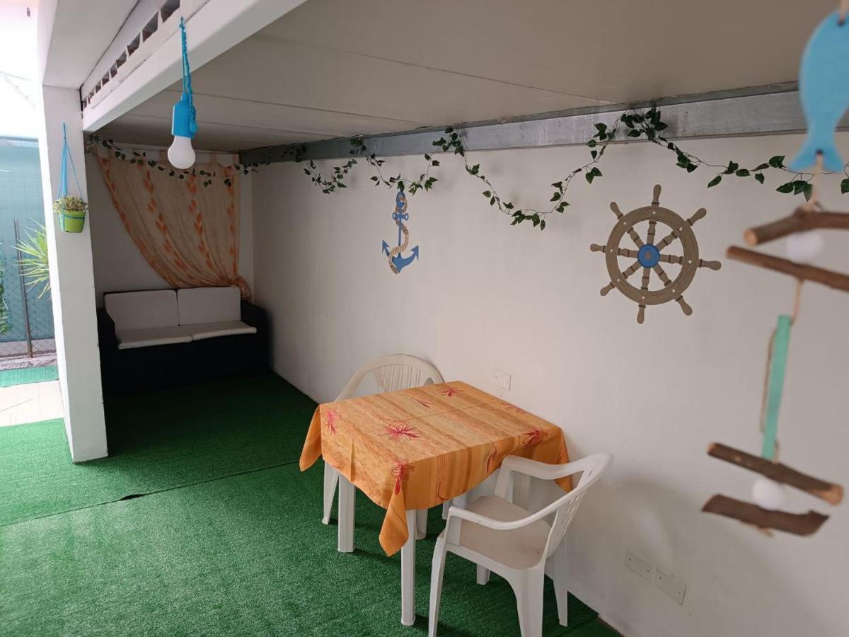 Residence Blu Marine Римини Екстериор снимка