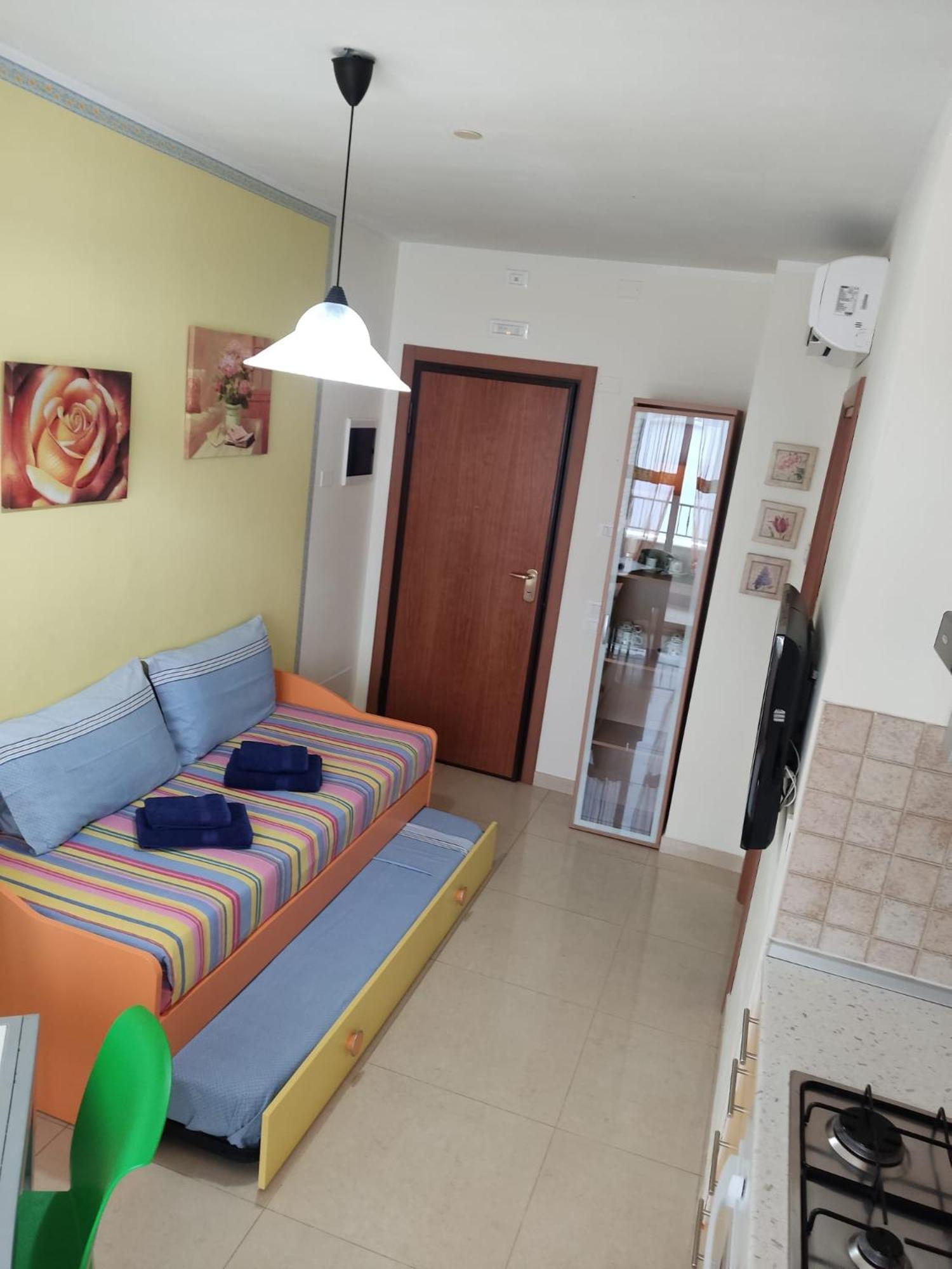 Residence Blu Marine Римини Екстериор снимка